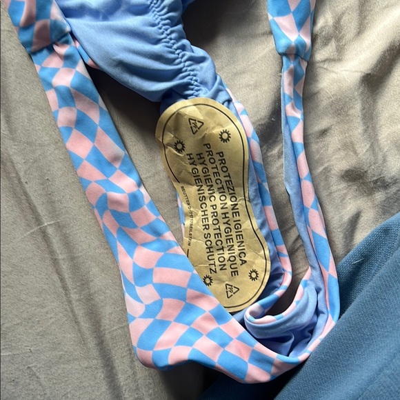 Bikini Set - Picture 4 of 5